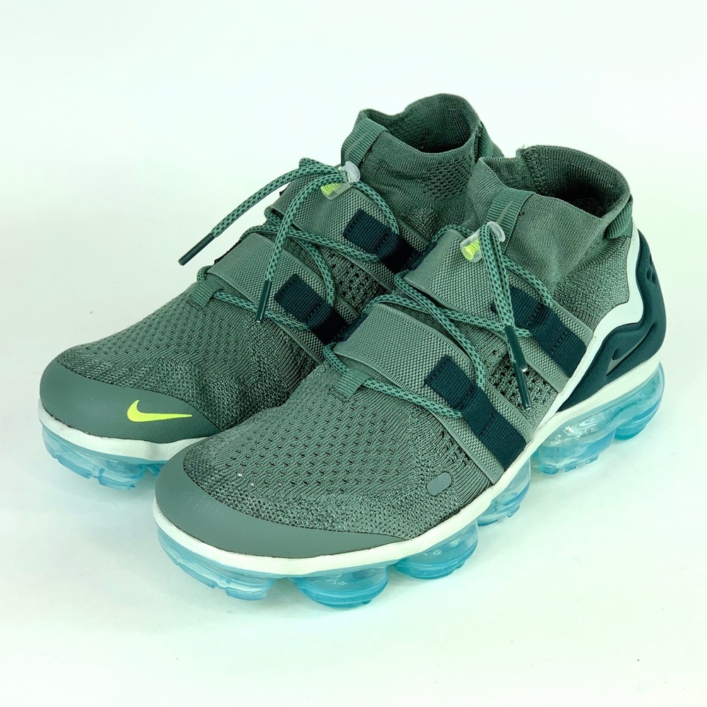 Nike Air VaporMax Flyknit Utility Running Shoe - Picture 3 of 8